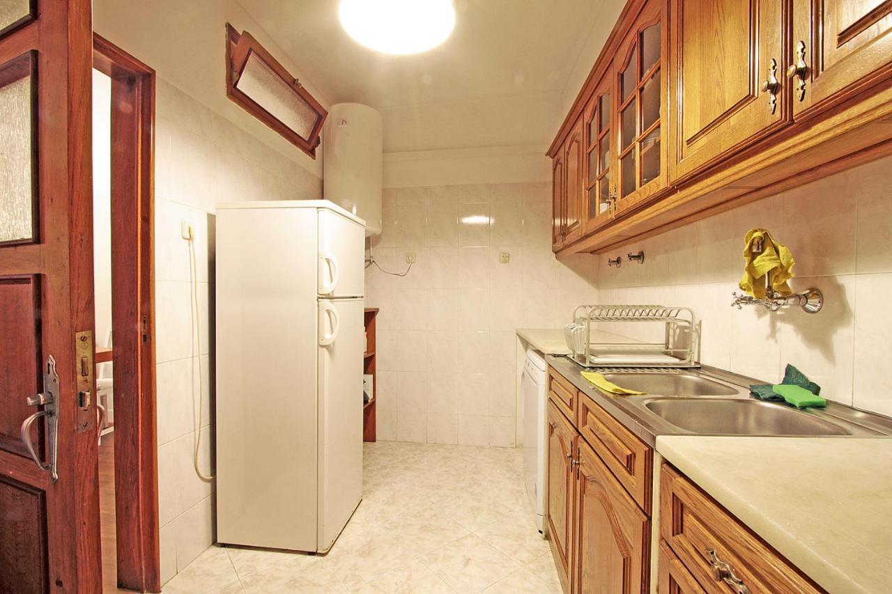 Apartment Bl Bairro Alto Famous Bica Funicular Street View Lissabon
