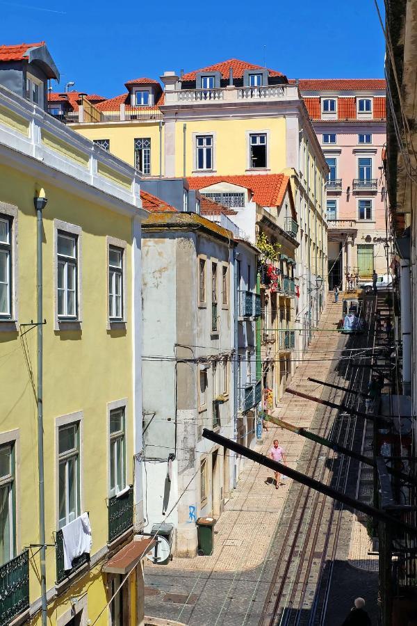 Lejlighed Bl Bairro Alto Famous Bica Funicular Street View