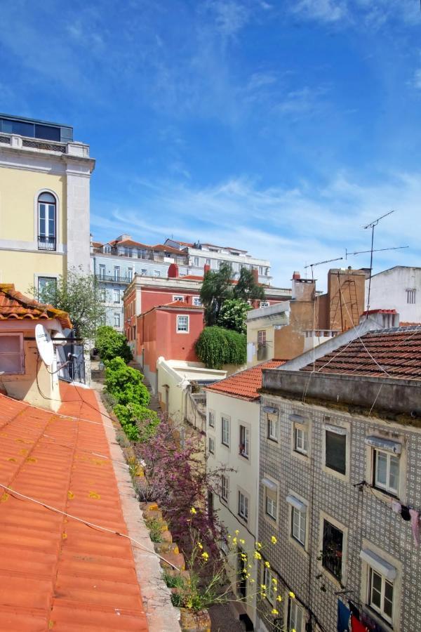 Bl Bairro Alto Famous Bica Funicular Street View Lejlighed Lisboa